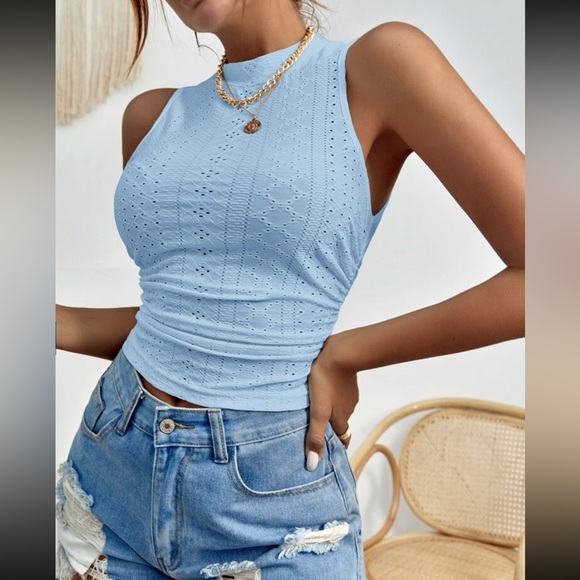 Boho light green fitted eyelet embroidered tank top - Picture 7 of 15